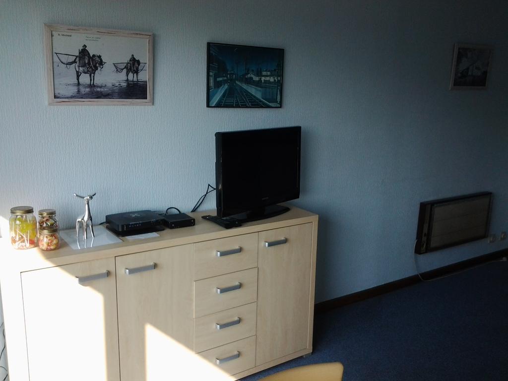 Zonnig Appartement Met Zeezicht Коксейде Екстериор снимка
